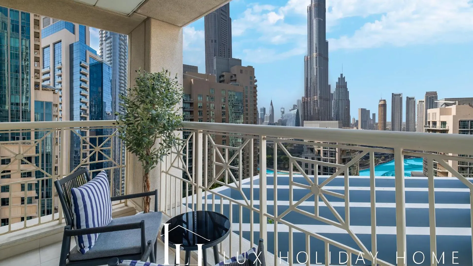 Lux The Burj Khalifa Fountain View Suite Dubaj Spojené arabské emiráty