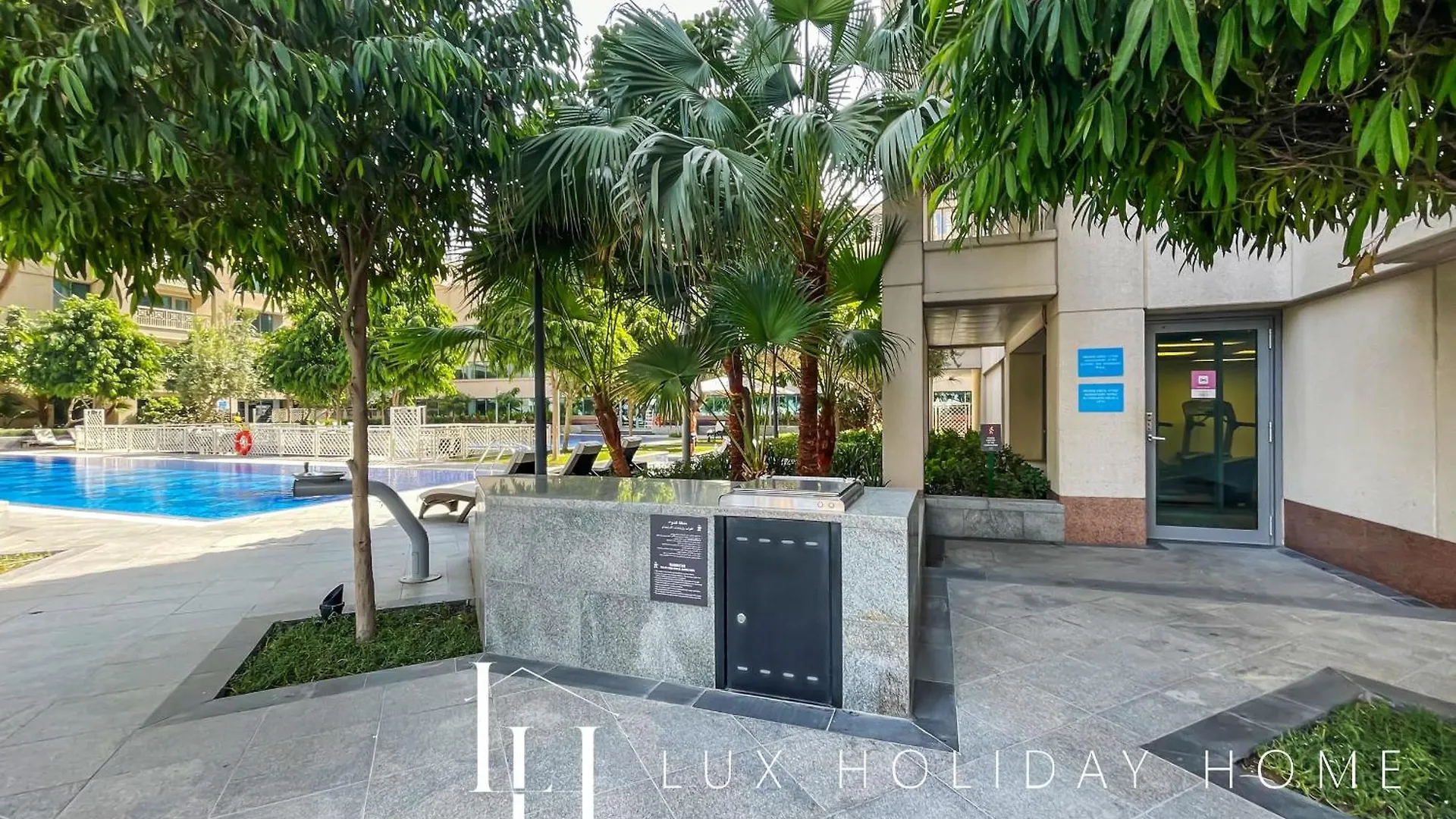 Lux The Burj Khalifa Fountain View Suite Dubai 0*,