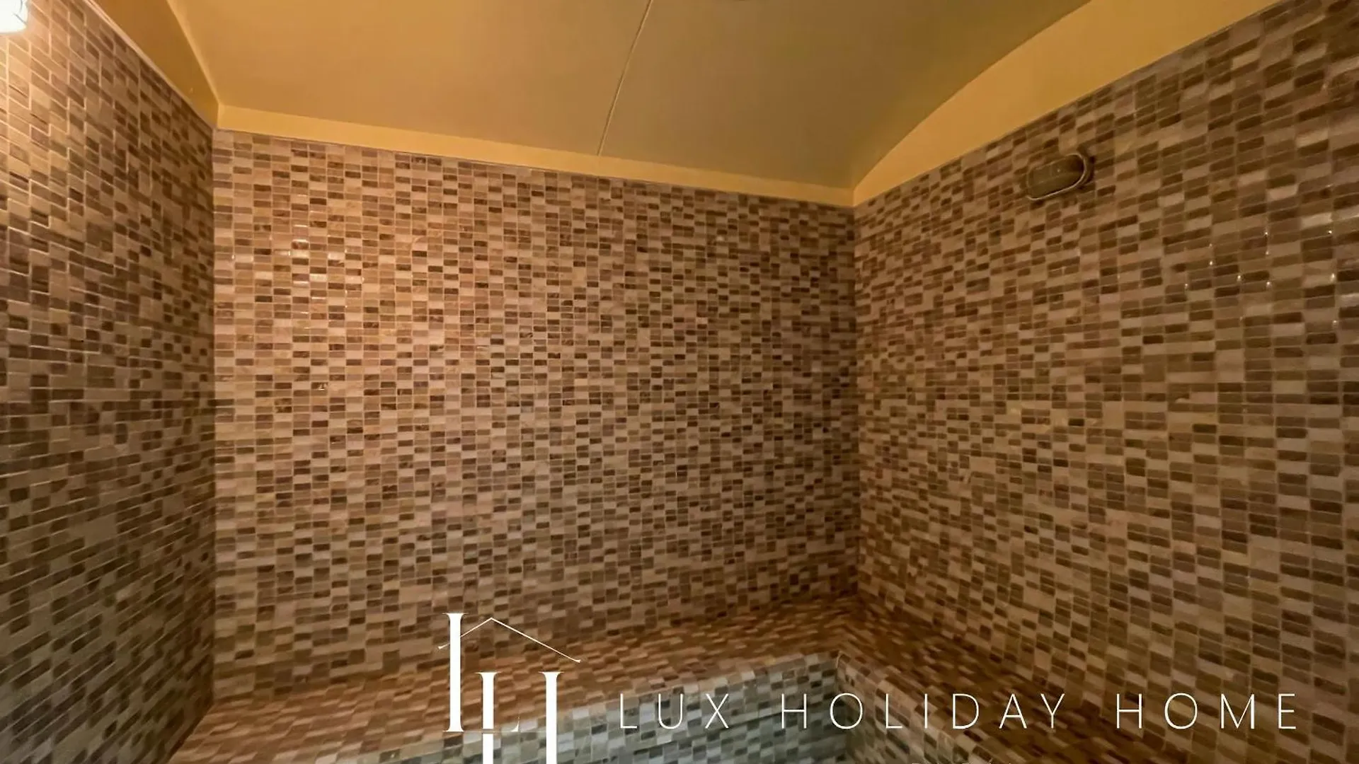 Lux The Burj Khalifa Fountain View Suite Dubai