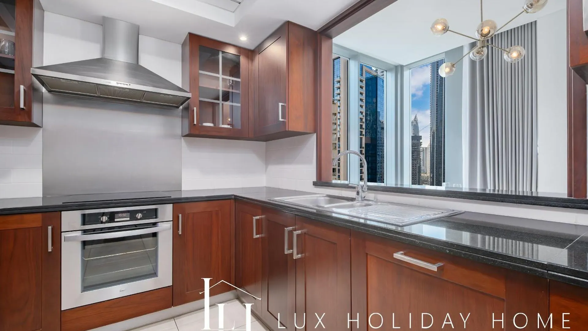 Apartment Lux The Burj Khalifa Fountain View Suite Dubai