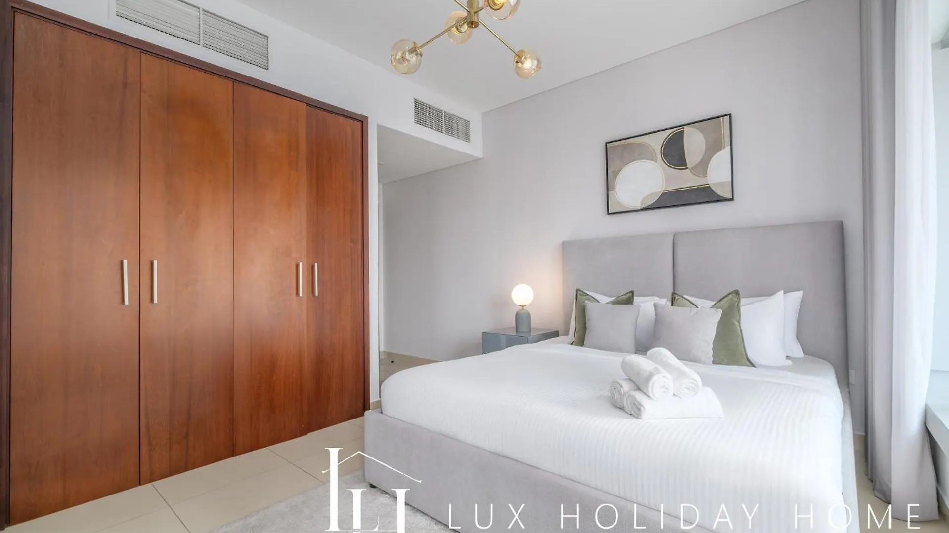 Lux The Burj Khalifa Fountain View Suite Dubai Apartment